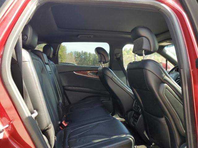 2LMPJ8LR3JBL18277 - 2018 LINCOLN MKX RESERVE Կարմիր լուսանկար 11