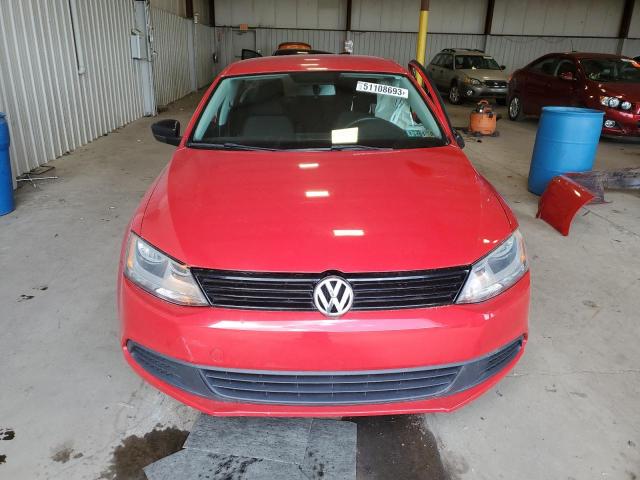 3VW2K7AJ8DM368347 - 2013 VOLKSWAGEN JETTA BASE 红色 照片 5