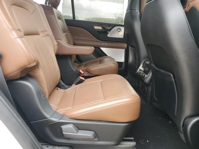 5LM5J7XC6LGL06877 - 2020 LINCOLN AVIATOR RESERVE 白色 照片 11