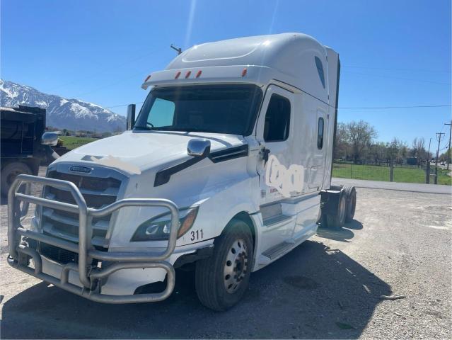 3AKJHHDR4K5KE2157 - 2019 FREIGHTLINER CASCADIA 1 WHITE photo 2