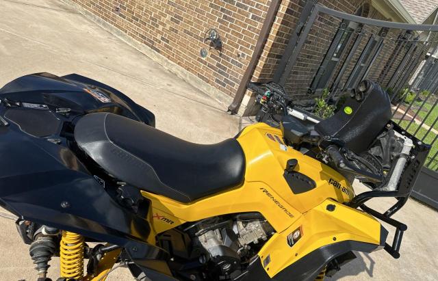 3JBMWAX48MJ000298 - 2021 CAN-AM RENEGADE X MR 1000R 黄色 照片 5