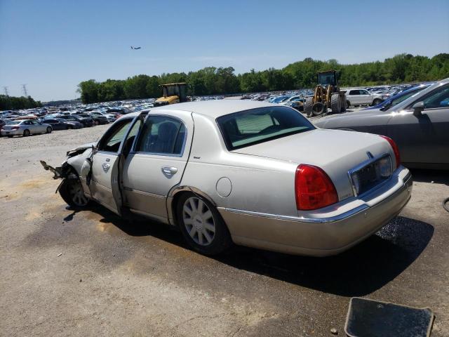 1LNHM83W64Y640979 - 2004 LINCOLN TOWN CAR ULTIMATE TAN photo 2