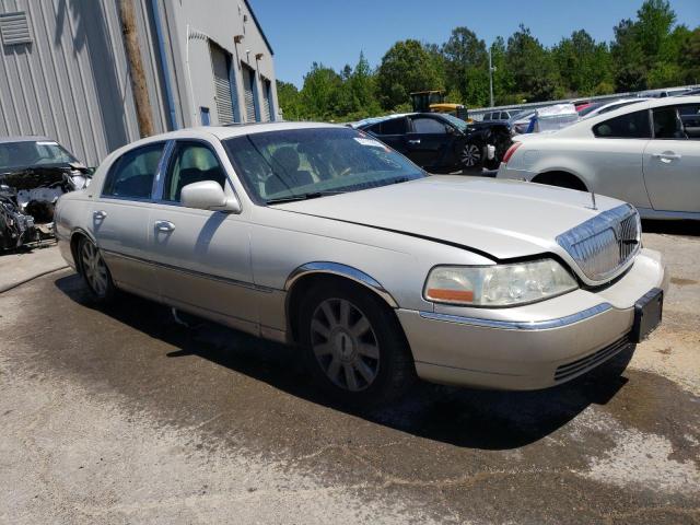 1LNHM83W64Y640979 - 2004 LINCOLN TOWN CAR ULTIMATE TAN photo 4