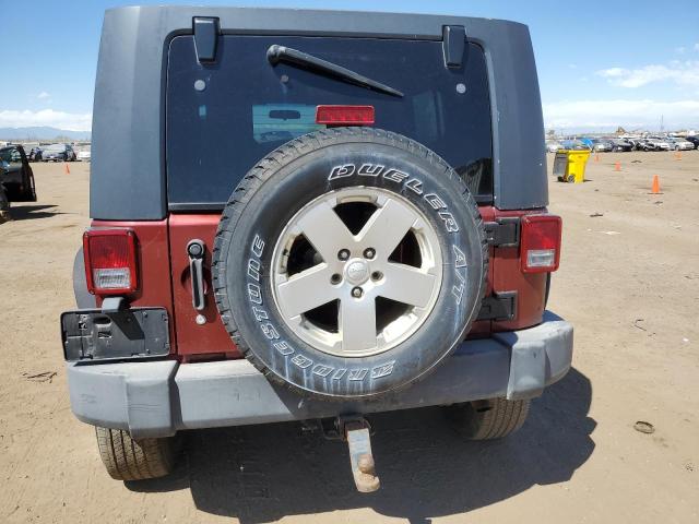 1J8GA59127L219984 - 2007 JEEP WRANGLER SAHARA RED photo 6