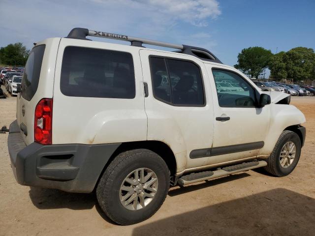 5N1AN0NU7FN652090 - 2015 NISSAN XTERRA X WHITE photo 3