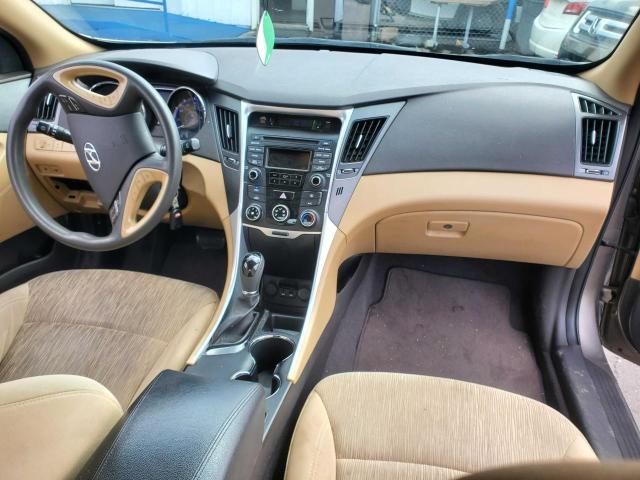 5NPEB4ACXEH944219 - 2014 HYUNDAI SONATA GLS GOLD photo 9