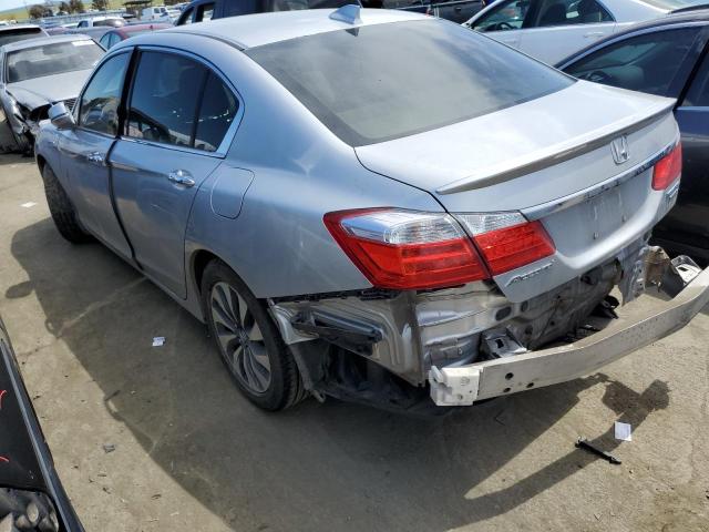 1HGCR6F74FA007614 - 2015 HONDA ACCORD TOURING HYBRID SILVER photo 2