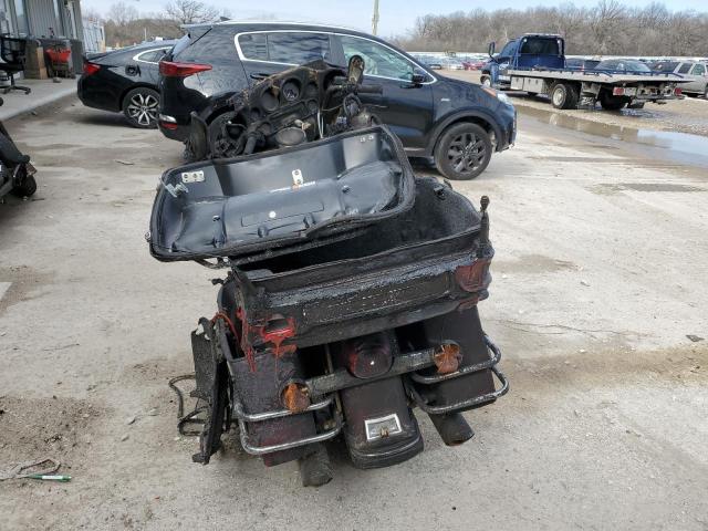 1HD1FCW186Y612542 - 2006 HARLEY-DAVIDSON FLHTCUI 烧焦的 照片 4