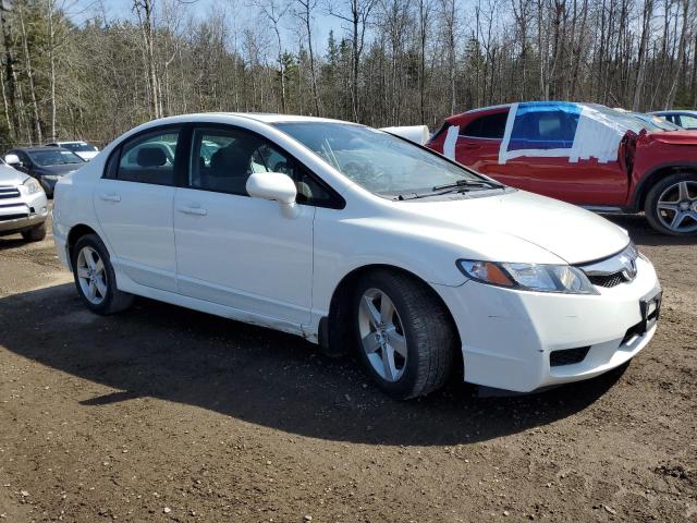 2HGFA1F60AH001558 - 2010 HONDA CIVIC LX-S თეთრი ფოტო 4