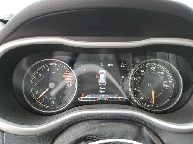 1C4PJMBS0HW658959 - 2017 JEEP CHEROKEE TRAILHAWK SILVER photo 9