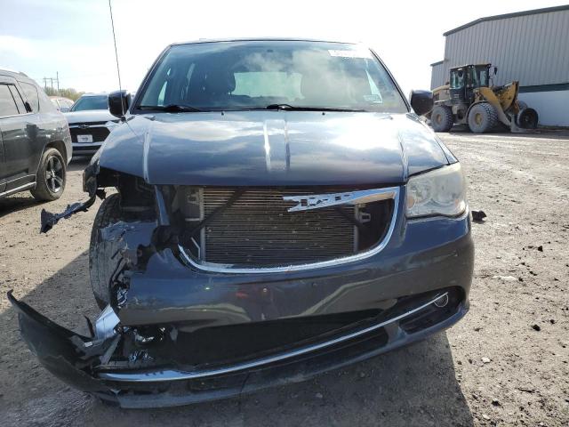 2C4RC1BG5DR721344 - 2013 CHRYSLER TOWN & COU TOURING ლურჯი ფოტო 5