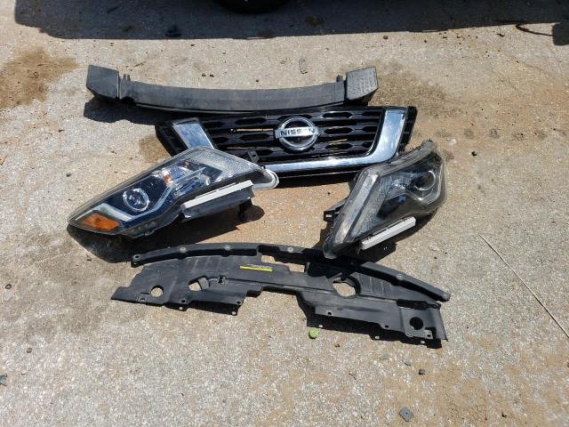 5N1DR2MN4HC610837 - 2017 NISSAN PATHFINDER S SILVER photo 13