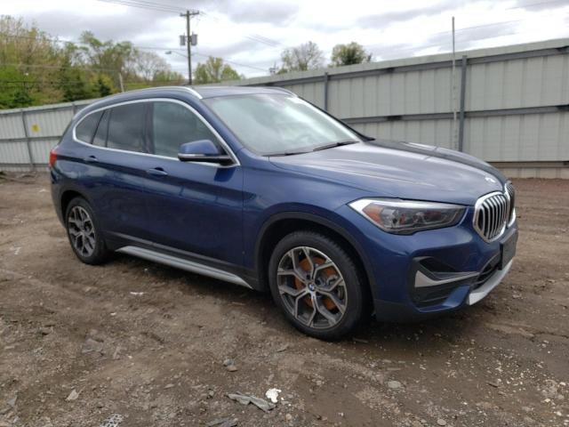 WBXJG9C08M3M74446 - 2021 BMW X1 XDRIVE28I BLUE photo 4