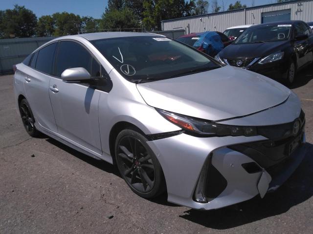 JTDKARFP4H3039652 - 2017 TOYOTA PRIUS PRIM Silber Foto 1