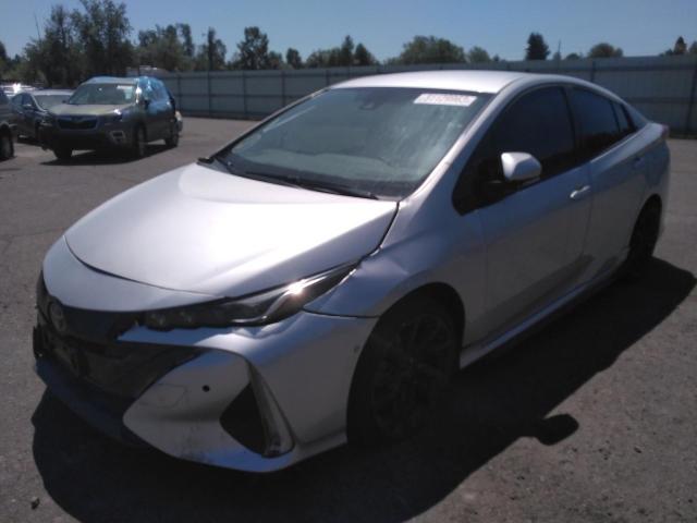 JTDKARFP4H3039652 - 2017 TOYOTA PRIUS PRIM Silber Foto 2