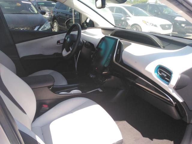 JTDKARFP4H3039652 - 2017 TOYOTA PRIUS PRIM Silber Foto 5