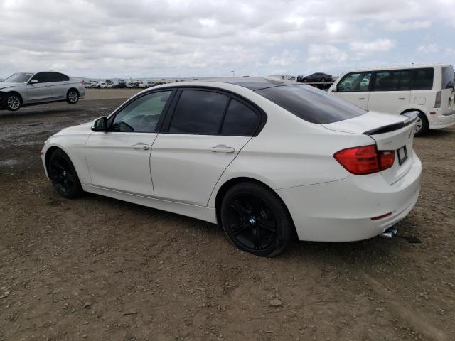 WBA3C1C59FK121959 - 2015 BMW 328 I SULEV WHITE photo 2