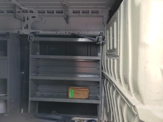 3C6TRVCG8JE138846 - 2018 RAM PROMASTER 2500 HIGH WHITE photo 10