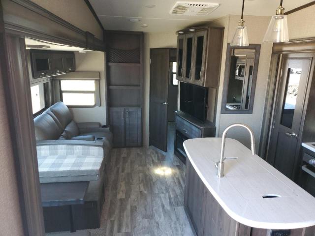 573FR3820M9912578 - 2021 GRAN REFLECTION WHITE photo 6