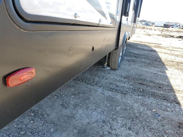 573FR3820M9912578 - 2021 GRAN REFLECTION WHITE photo 9