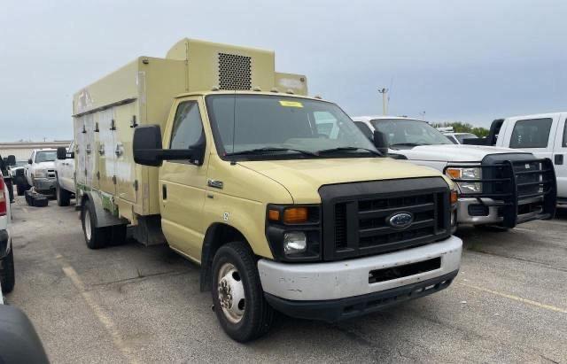 1FDXE4FL1ADA80875 - 2010 FORD ECONOLINE E450 SUPER DUTY CUTAWAY VAN YELLOW photo 1