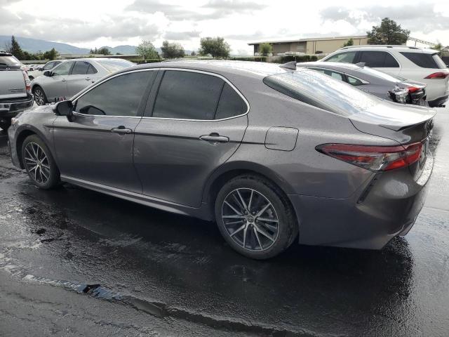 4T1T11AK3PU835976 - 2023 TOYOTA CAMRY SE NIGHT SHADE GRAY photo 2