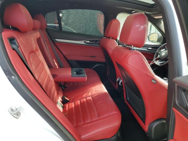 ZASPAKBN9L7C91150 - 2020 ALFA ROMEO STELVIO TI WHITE photo 10