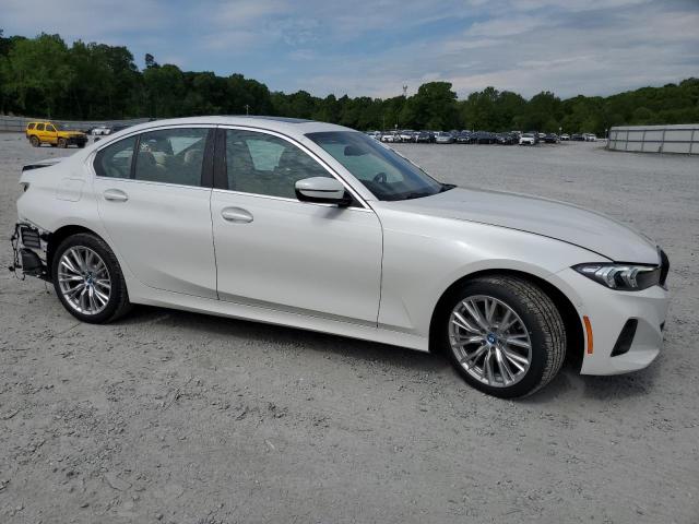 3MW39FS05R8E06634 - 2024 BMW 330XE Weiß Foto 4