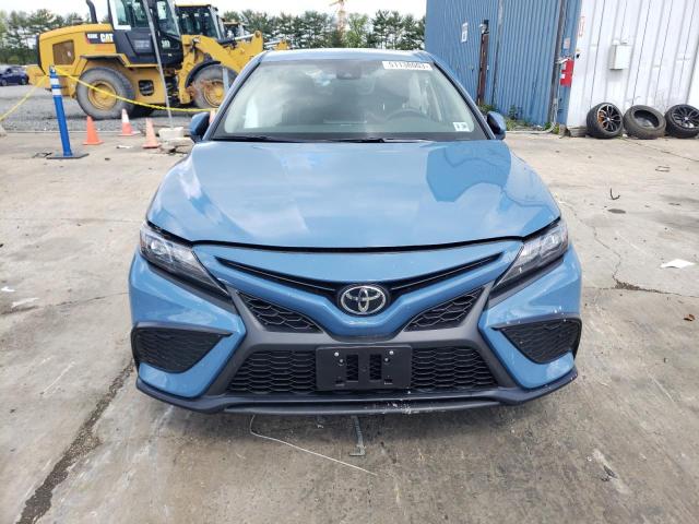 4T1G11BK7PU091444 - 2023 TOYOTA CAMRY SE NIGHT SHADE BLUE photo 5