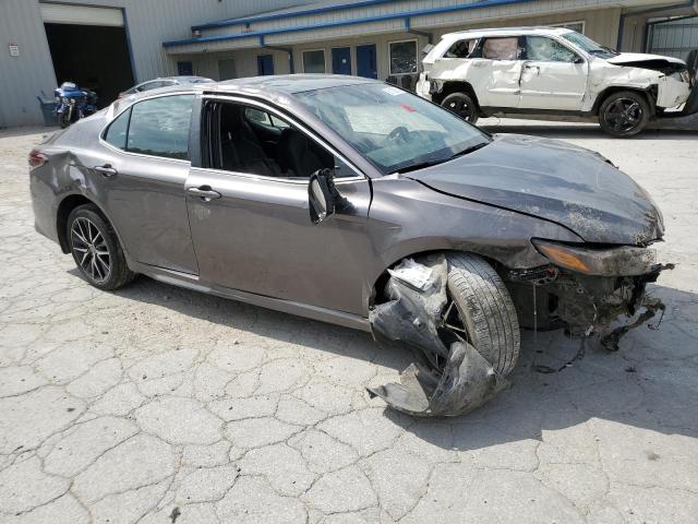 4T1G11AKXPU786101 - 2023 TOYOTA CAMRY SE NIGHT SHADE GRAY photo 4