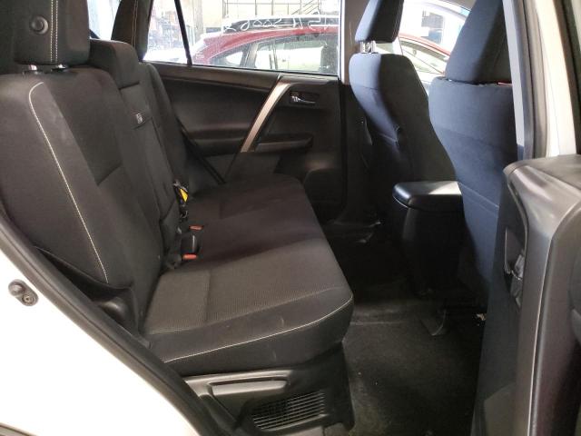 JTMRJREV1JD170116 - 2018 TOYOTA RAV4 HV LE WHITE photo 11