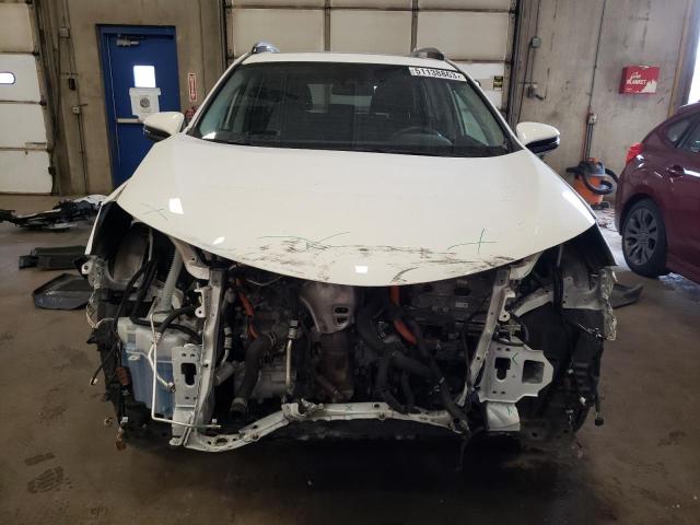 JTMRJREV1JD170116 - 2018 TOYOTA RAV4 HV LE WHITE photo 5