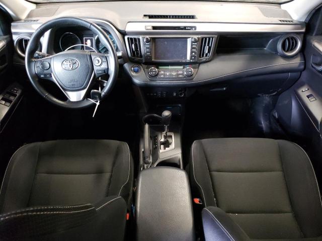 JTMRJREV1JD170116 - 2018 TOYOTA RAV4 HV LE WHITE photo 8
