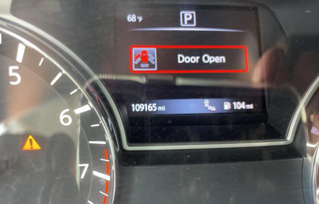 5N1DR2MN8HC610937 - 2017 NISSAN PATHFINDER S თეთრი ფოტო 8