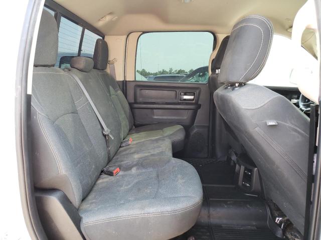 3C6UR5CJ3KG659463 - 2019 RAM 2500 TRADESMAN Biały zdjęcie 10