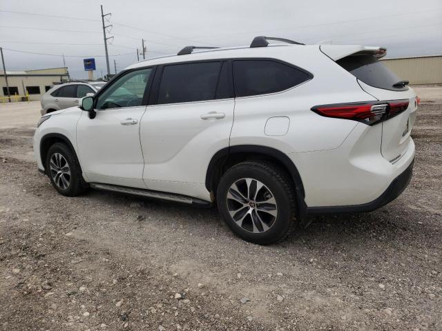 5TDGZRBHXMS117468 - 2021 TOYOTA HIGHLANDER XLE WHITE photo 2