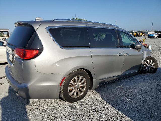 2C4RC1BG7JR246372 - 2018 CHRYSLER PACIFICA TOURING L SILVER photo 3