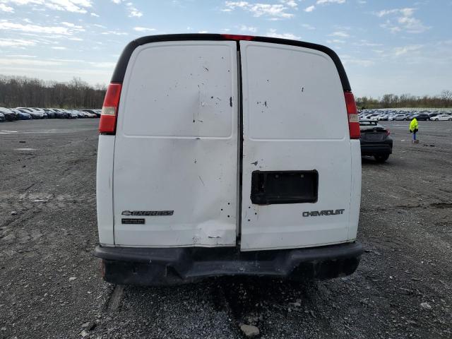 1GCWGGCA5C1118465 - 2012 CHEVROLET EXPRESS G2 WHITE photo 6