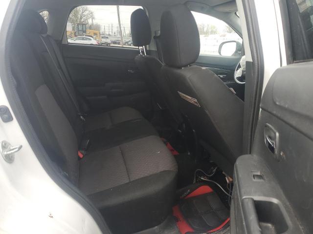 JA4AR3AU4HZ045358 - 2017 MITSUBISHI OUTLANDER ES Սպիտակ լուսանկար 11