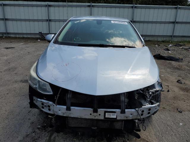 1G1BC5SM2J7155986 - 2018 CHEVROLET CRUZE LS ვერცხლისფერი ფოტო 5