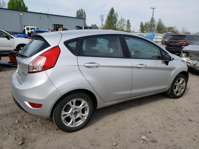 3FADP4EJ8GM143605 - 2016 FORD FIESTA SE SILVER photo 3