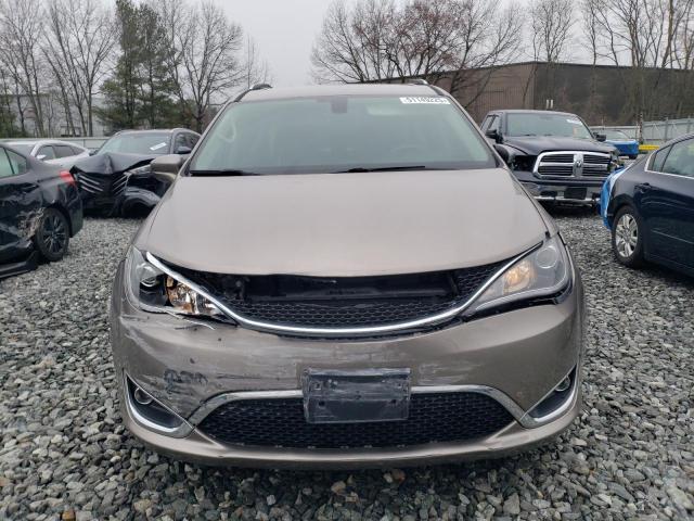 2C4RC1EG8HR559579 - 2017 CHRYSLER PACIFICA TOURING L PLUS BEIGE photo 5