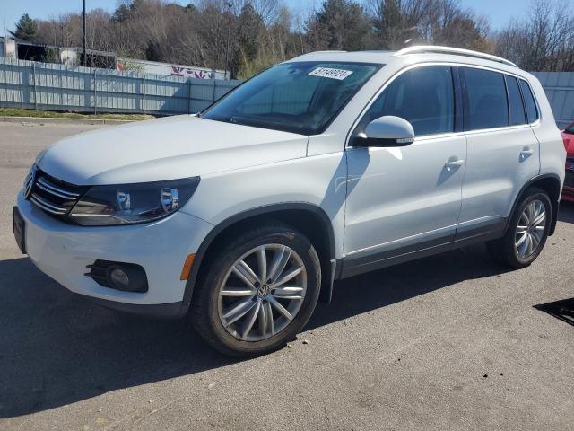 2014 VOLKSWAGEN TIGUAN S, 