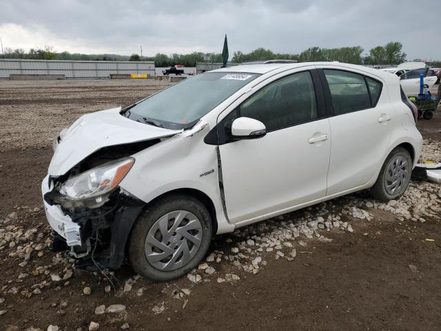 2016 TOYOTA PRIUS C, 