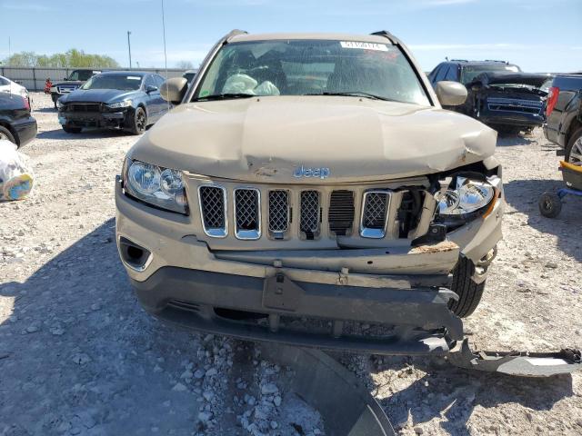 1C4NJDEB4GD809489 - 2016 JEEP COMPASS LATITUDE TAN photo 5