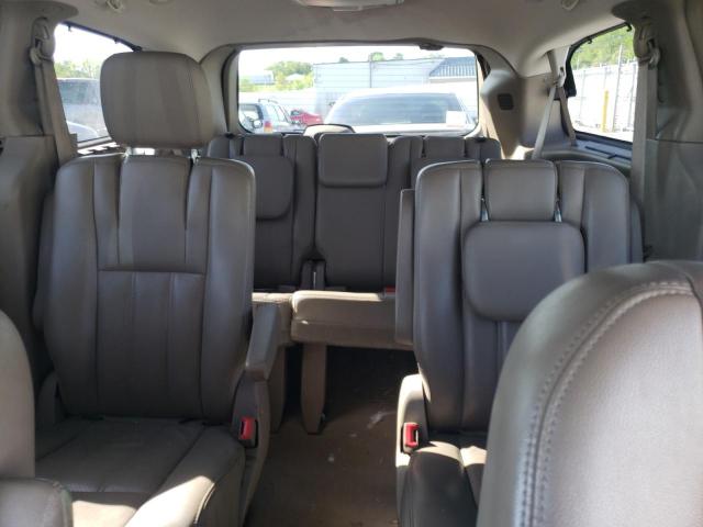 2A4RR8DG7BR785459 - 2011 CHRYSLER TOWN & COU TOURING L GOLD photo 10