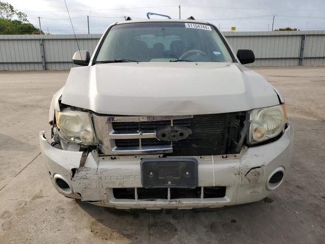 1FMCU02Z08KA81509 - 2008 FORD ESCAPE XLS WHITE photo 5