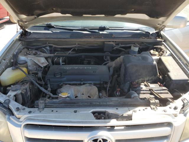 JTEGD21A050128019 - 2005 TOYOTA HIGHLANDER SILVER photo 11