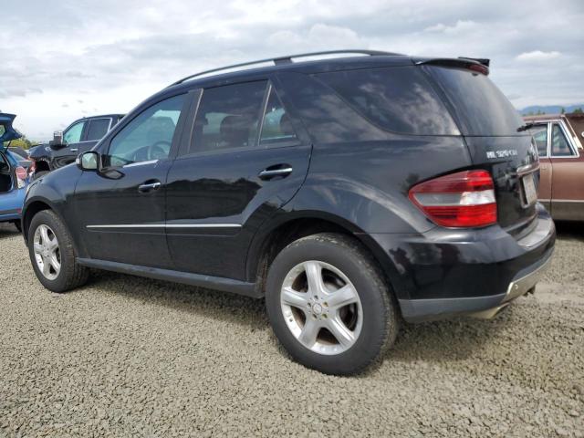 4JGBB22E48A402452 - 2008 MERCEDES-BENZ ML 320 CDI BLACK photo 2