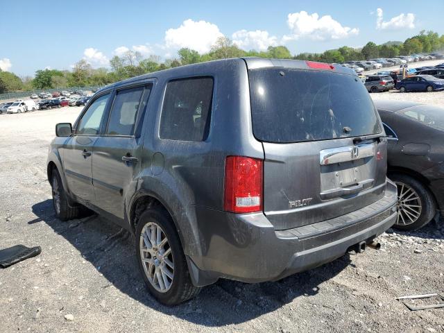 5FNYF4H24BB031447 - 2011 HONDA PILOT LX GRAY photo 2